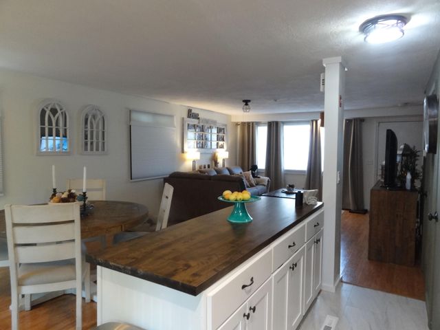 329 W Main Street APT 26, Hyannis, MA 02601