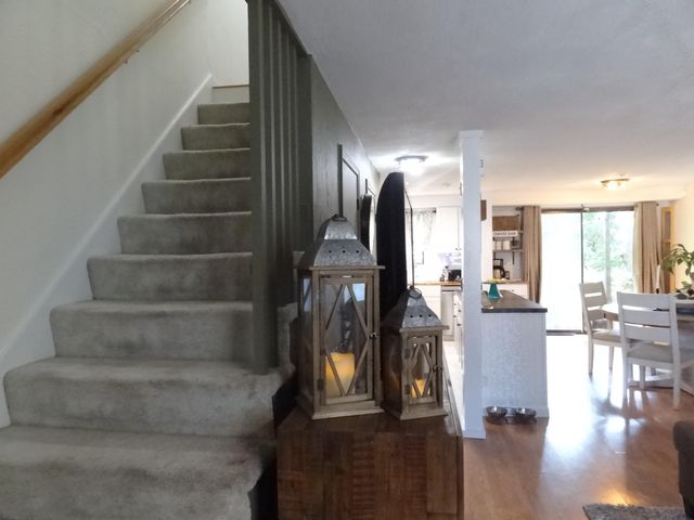 329 W Main Street APT 26, Hyannis, MA 02601