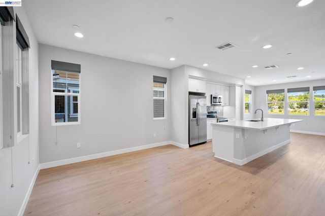 347 Skyforest Way, Scotts Valley, CA 95066