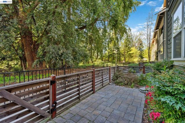 347 Skyforest Way, Scotts Valley, CA 95066