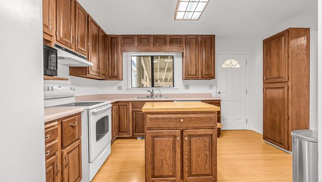 1740 N 3rd Street, Grand Junction, CO 81501