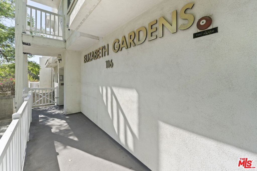 116 Marmion Way 9, South Pasadena, CA 91030