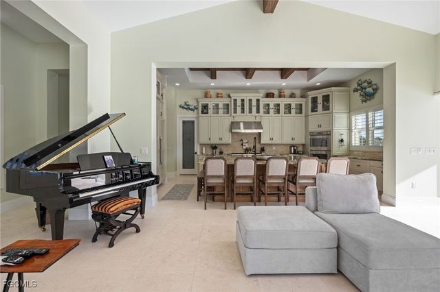 5994 Dragoon CT, Labelle, FL 33935