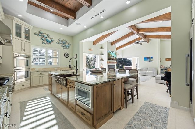 5994 Dragoon CT, Labelle, FL 33935