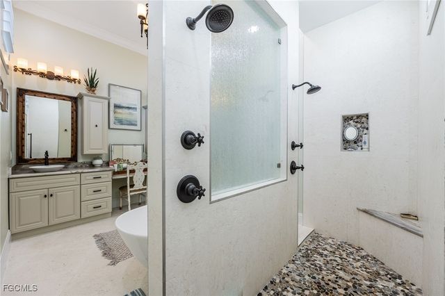 5994 Dragoon CT, Labelle, FL 33935