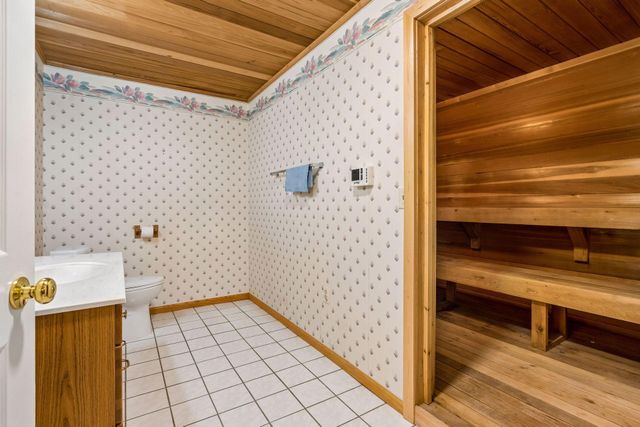 13330 Isanti Street NE, Ham Lake, MN 55304