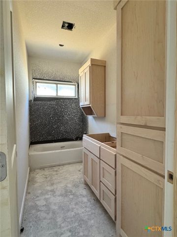 10806 Campsite Cove, Temple, TX 76502