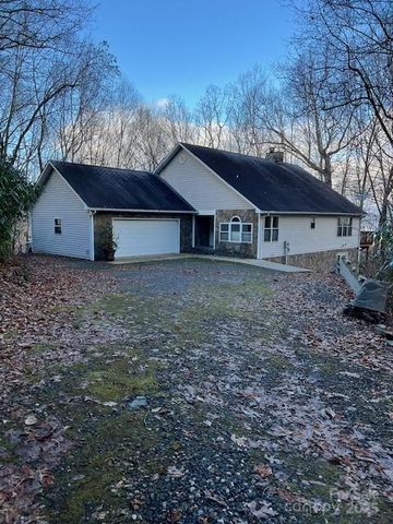 194 Ridgeview Drive, Whittier, NC 28789