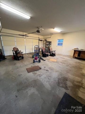 194 Ridgeview Drive, Whittier, NC 28789