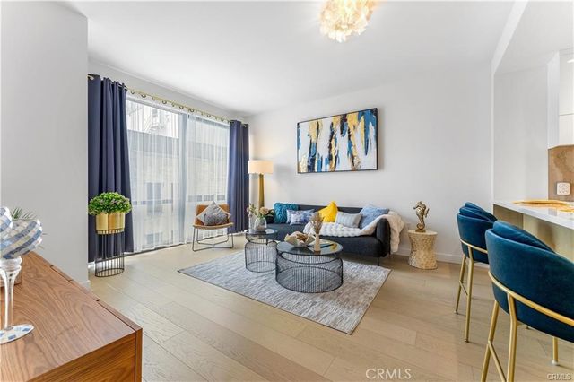 400 S Broadway 1314, Los Angeles, CA 90013