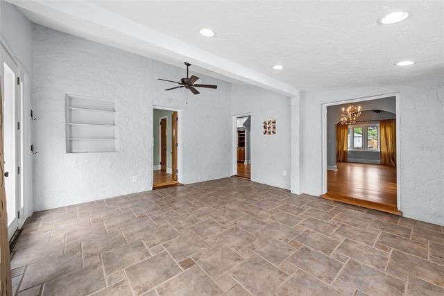 6010 17TH AVENUE S, Gulfport, FL 33707