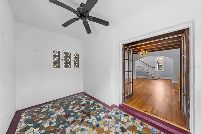 6010 17TH AVENUE S, Gulfport, FL 33707