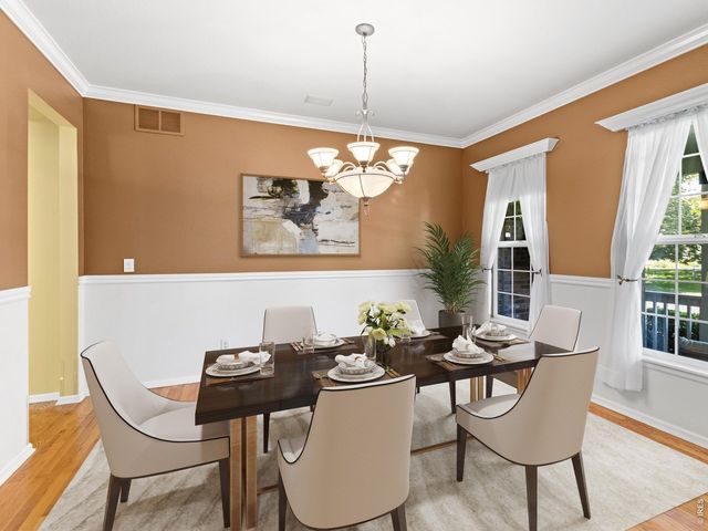1586 Goshawk Dr, Longmont, CO 80504