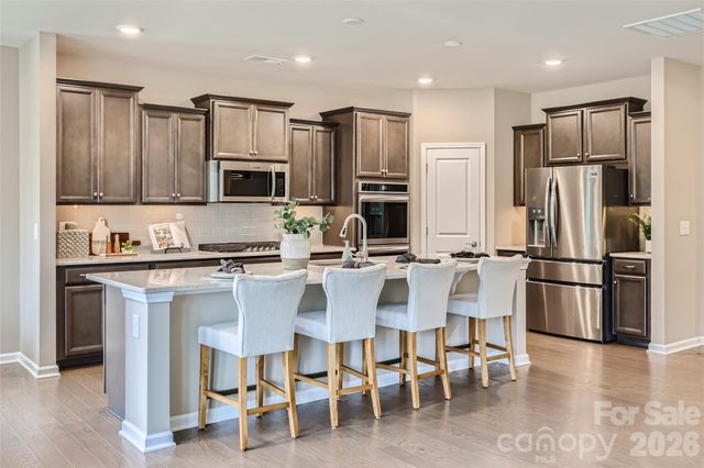 1013 Lookout Shoals Drive, Fort Mill, SC 29715