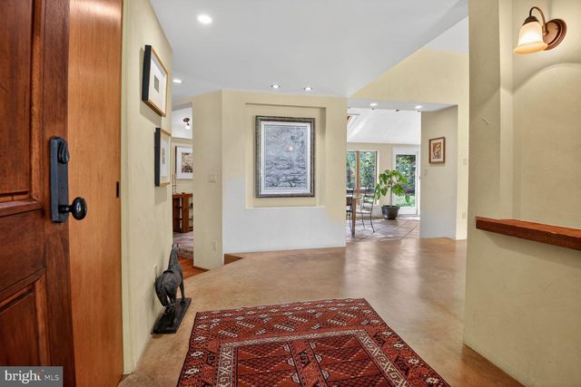 3439 MALBROOK DR, Falls Church, VA 22044