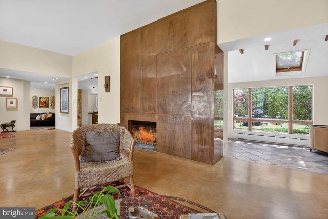 3439 MALBROOK DR, Falls Church, VA 22044