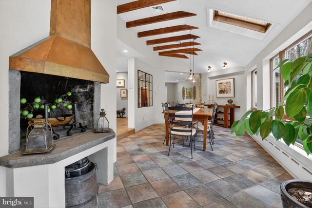 3439 MALBROOK DR, Falls Church, VA 22044