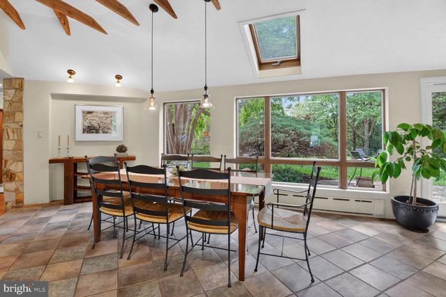 3439 MALBROOK DR, Falls Church, VA 22044