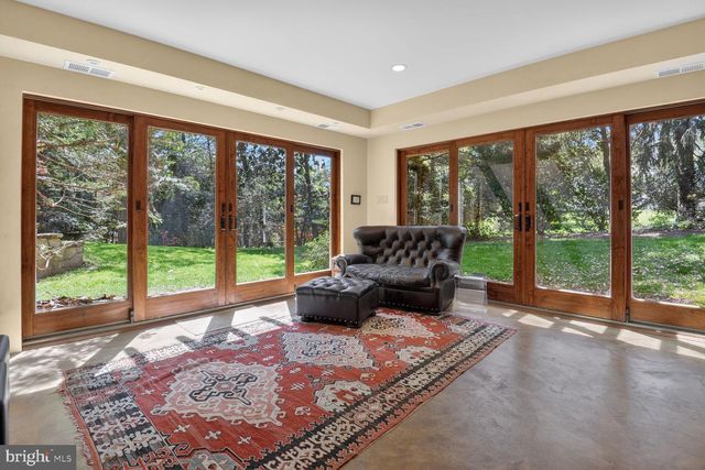 3439 MALBROOK DR, Falls Church, VA 22044