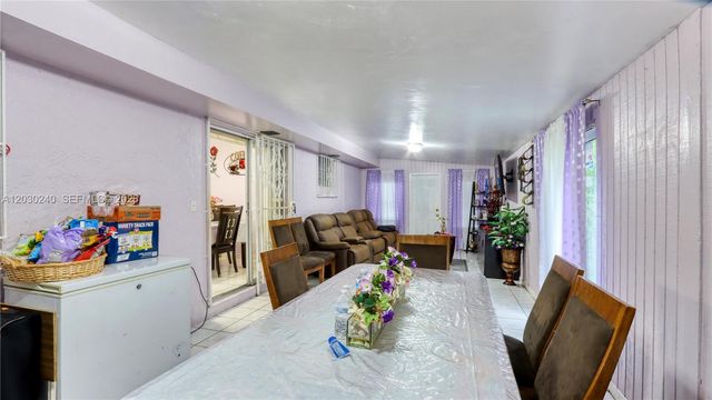 15825 SW 305th Ter, Homestead, FL 33033