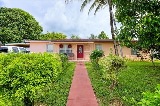 15825 SW 305th Ter, Homestead, FL 33033