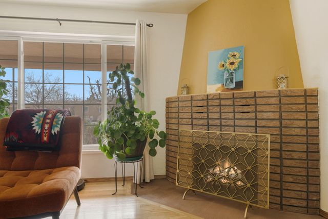 6013 Zimmerman Avenue NE, Albuquerque, NM 87110