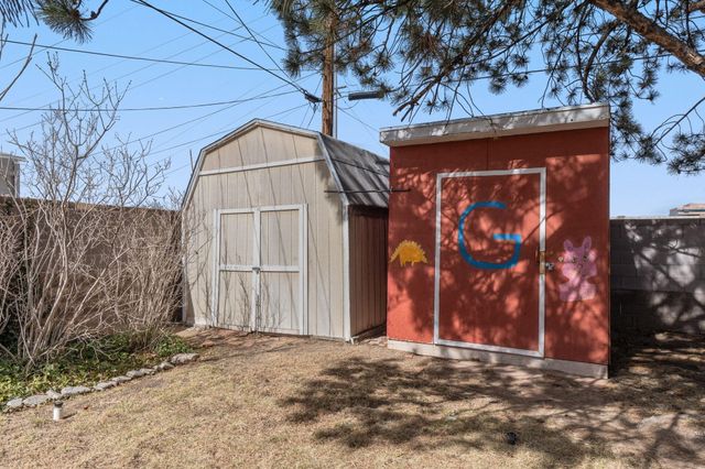 6013 Zimmerman Avenue NE, Albuquerque, NM 87110