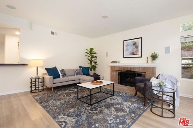 22322 Cairnloch Street, Calabasas, CA 91302