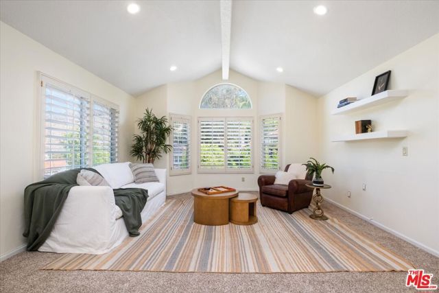 22322 Cairnloch Street, Calabasas, CA 91302