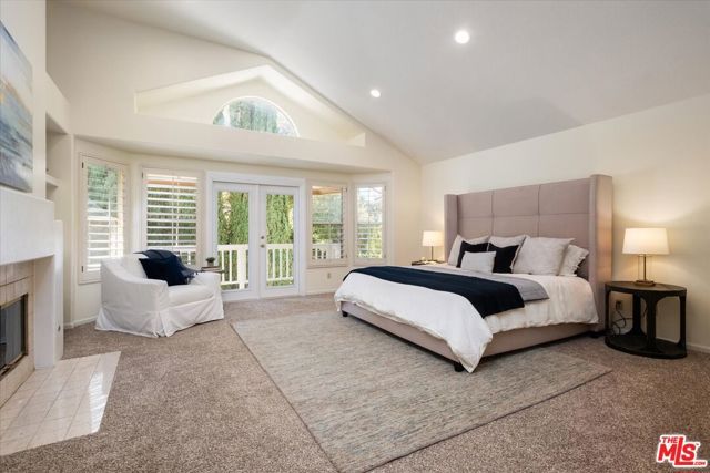 22322 Cairnloch Street, Calabasas, CA 91302