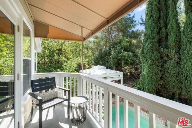 22322 Cairnloch Street, Calabasas, CA 91302