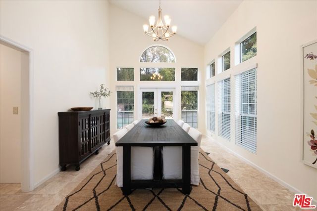 22322 Cairnloch Street, Calabasas, CA 91302