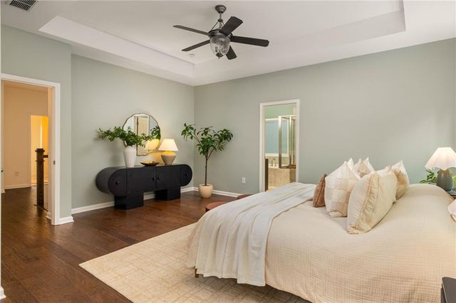 1052 Johnson Grove, Atlanta, GA 30318