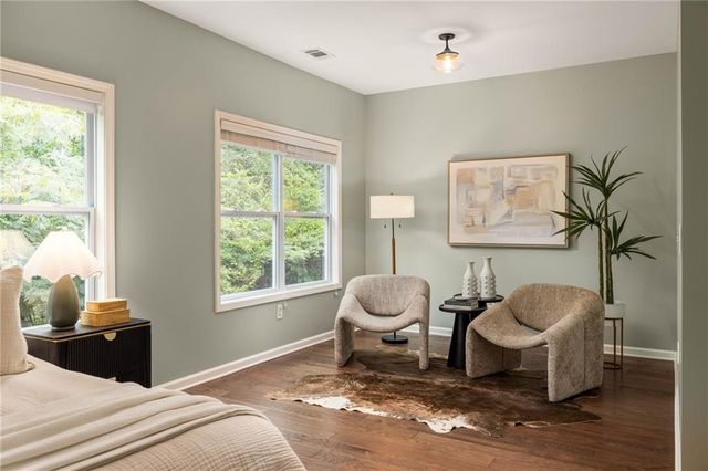 1052 Johnson Grove, Atlanta, GA 30318