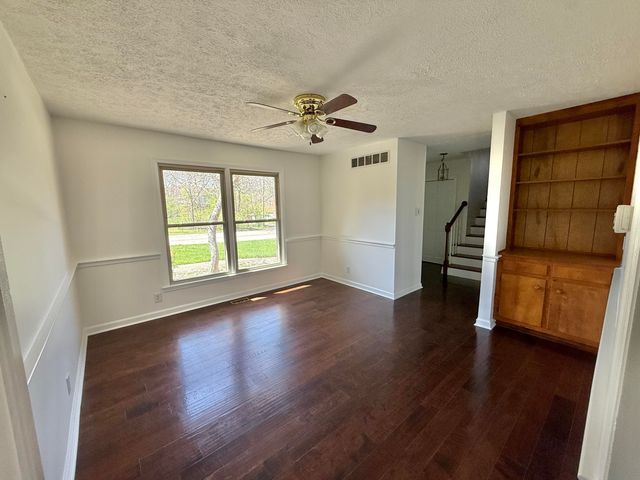 2020 Longview Drive, Georgetown, KY 40324