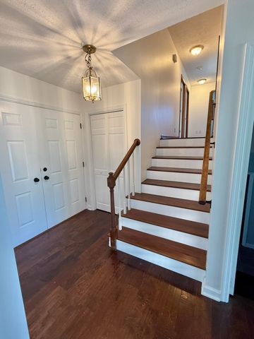 2020 Longview Drive, Georgetown, KY 40324