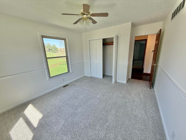 2020 Longview Drive, Georgetown, KY 40324