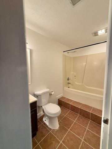 2020 Longview Drive, Georgetown, KY 40324