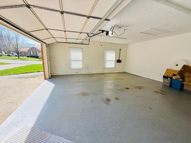 2020 Longview Drive, Georgetown, KY 40324