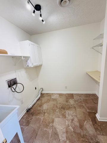 2020 Longview Drive, Georgetown, KY 40324