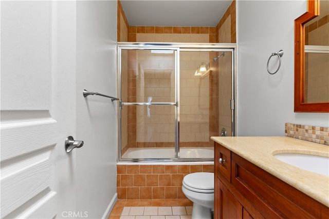 3220 Altura Avenue 331, La Crescenta, CA 91214