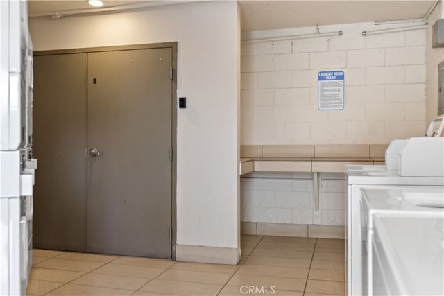 3220 Altura Avenue 331, La Crescenta, CA 91214