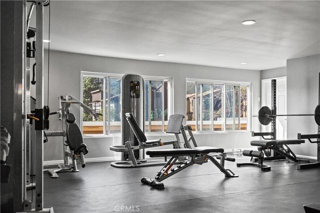 3220 Altura Avenue 331, La Crescenta, CA 91214