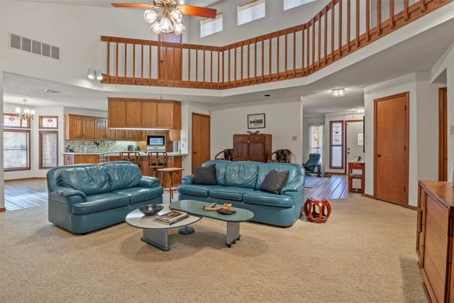 2707 Lincoln Drive, Arlington, TX 76006