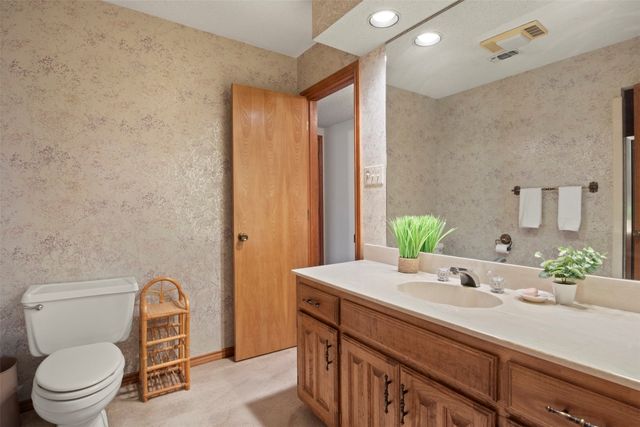 2707 Lincoln Drive, Arlington, TX 76006