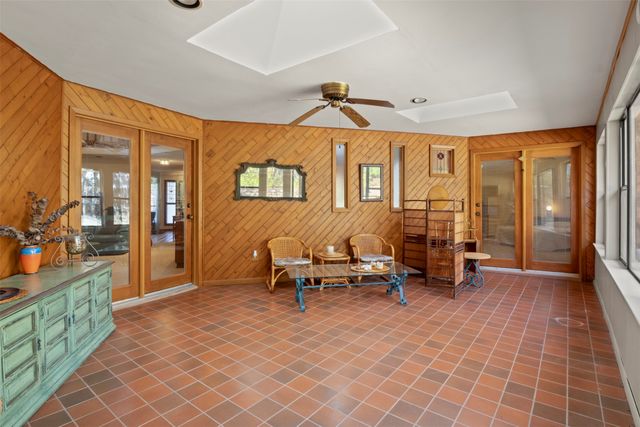 2707 Lincoln Drive, Arlington, TX 76006