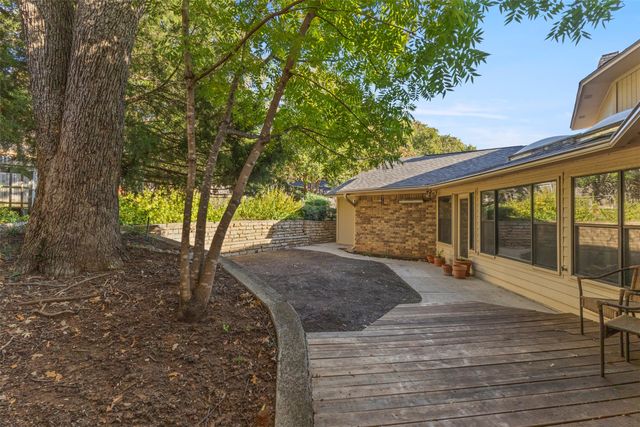 2707 Lincoln Drive, Arlington, TX 76006