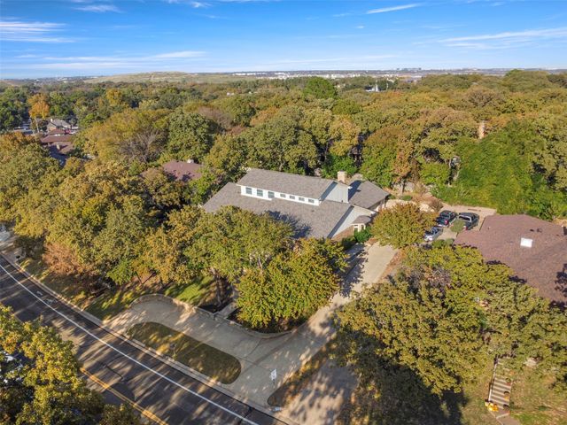 2707 Lincoln Drive, Arlington, TX 76006