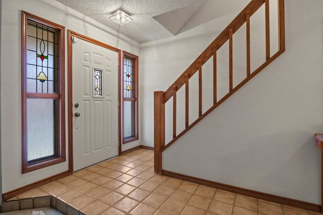 2707 Lincoln Drive, Arlington, TX 76006