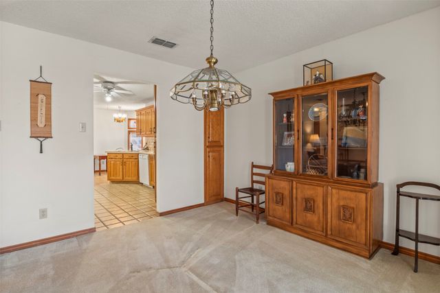 2707 Lincoln Drive, Arlington, TX 76006